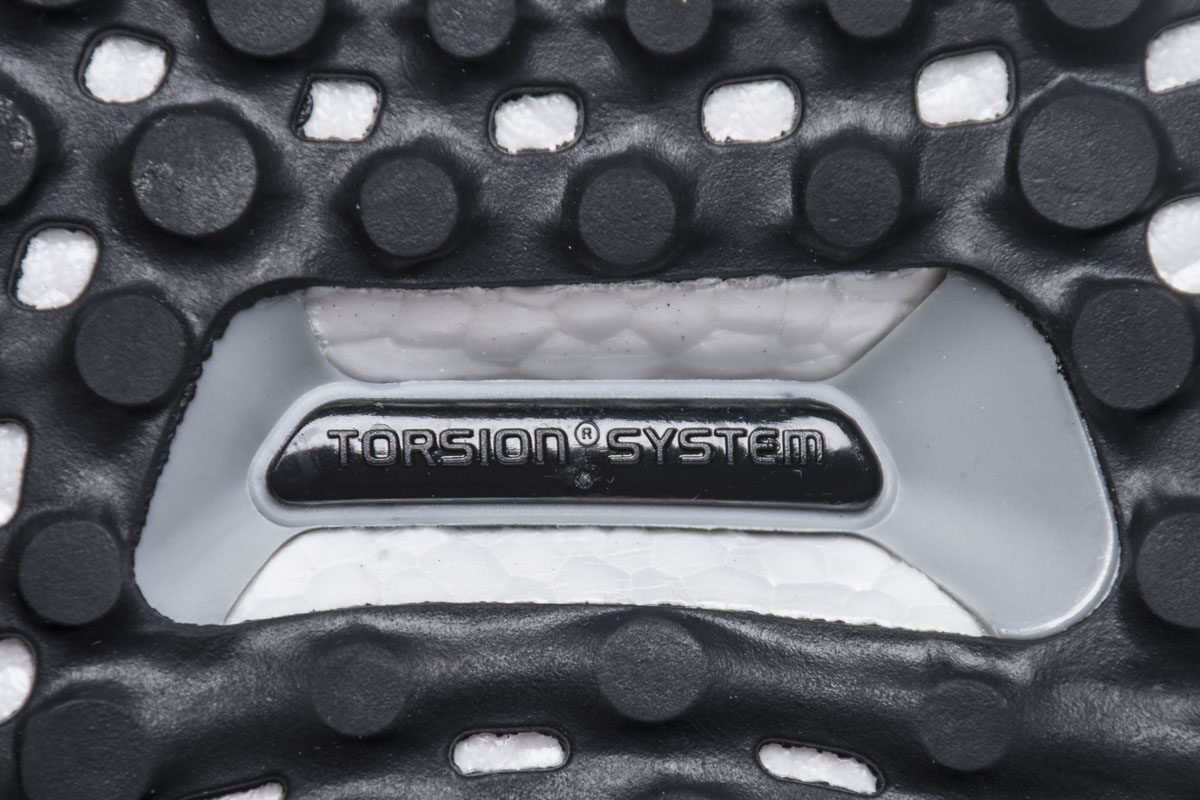 Adidas UltraBoost 4.0 'Triple White' BB6168 - Premium Performance Footwear Adidas UltraBoost 4.0 'Triple White' BB6168 - Premium Performance Footwear