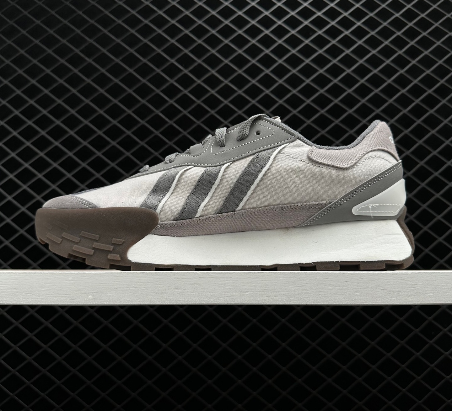 ADIDAS SPORTSWEAR Futro Mixr Shoes - Stylish and Versatile Footwear ADIDAS SPORTSWEAR Futro Mixr Shoes - Stylish and Versatile Footwear