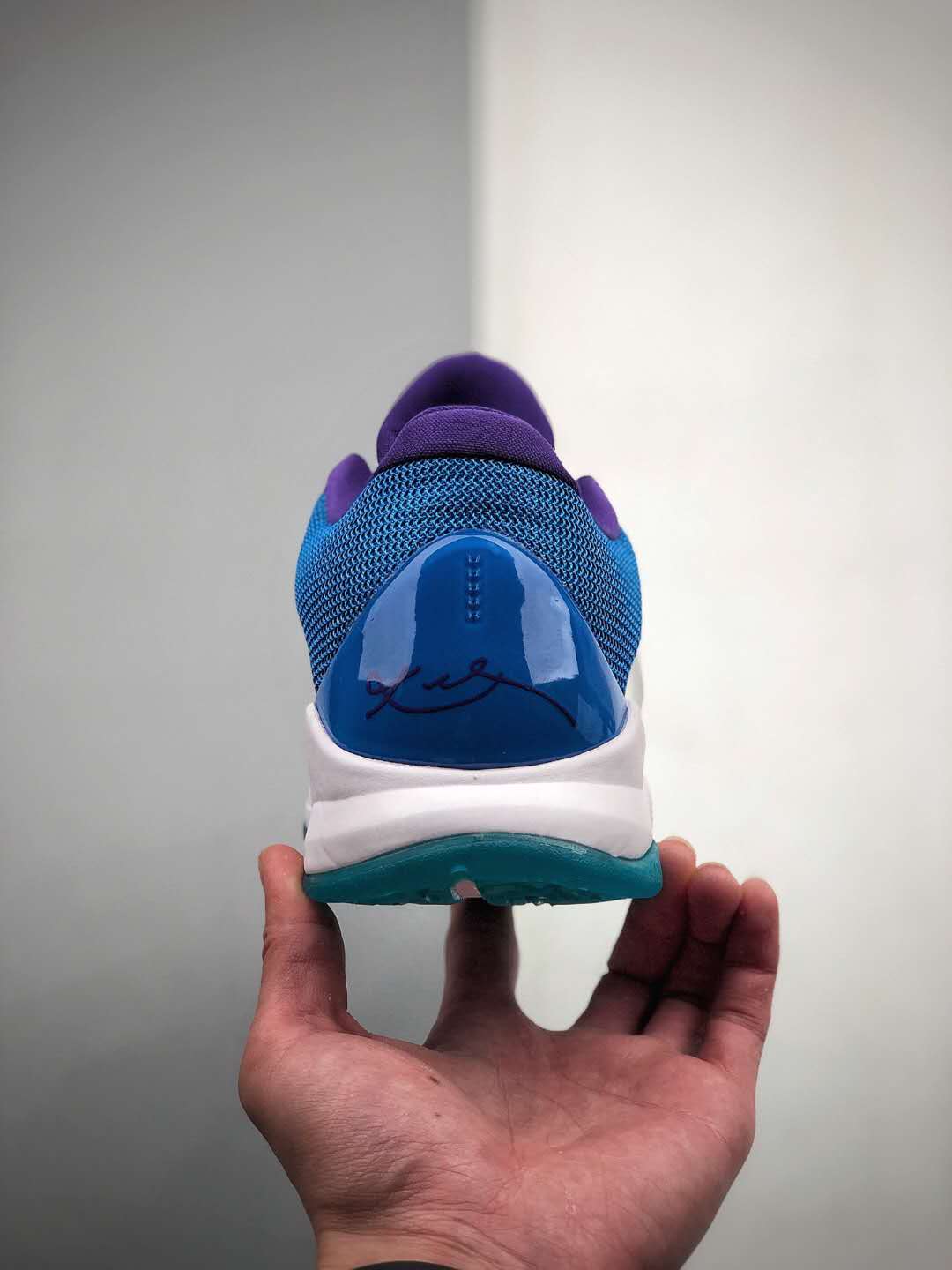 Nike Kobe 5 V Protro Hornets White Concord-Blue Lagoon CD4491-110 - Shop Now!