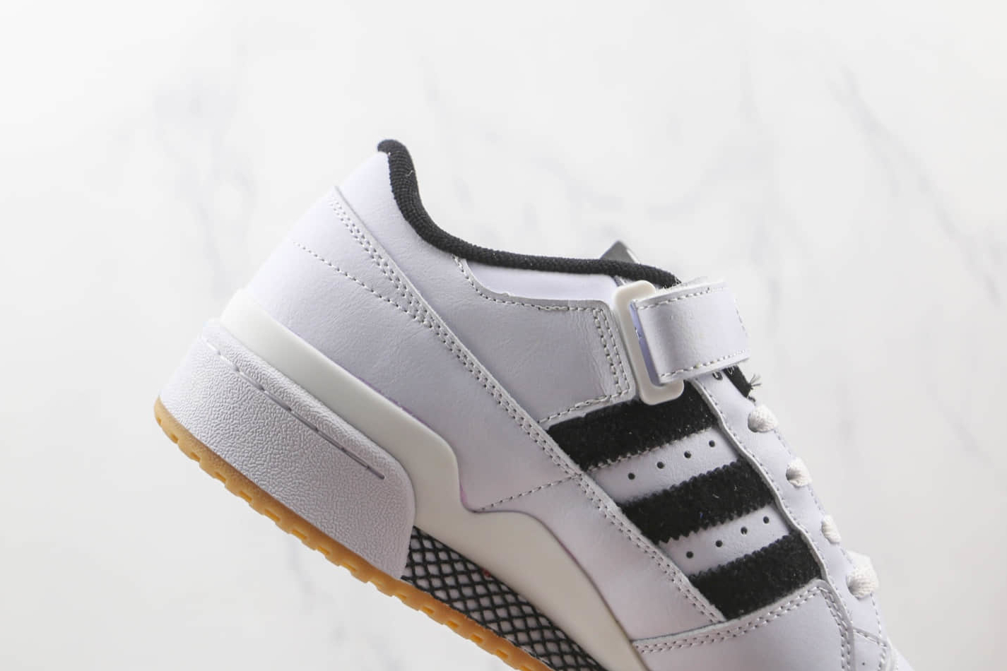 Adidas Originals Forum Low Core Black Cloud White G25813 - Classic Style and Versatile Design for Men
