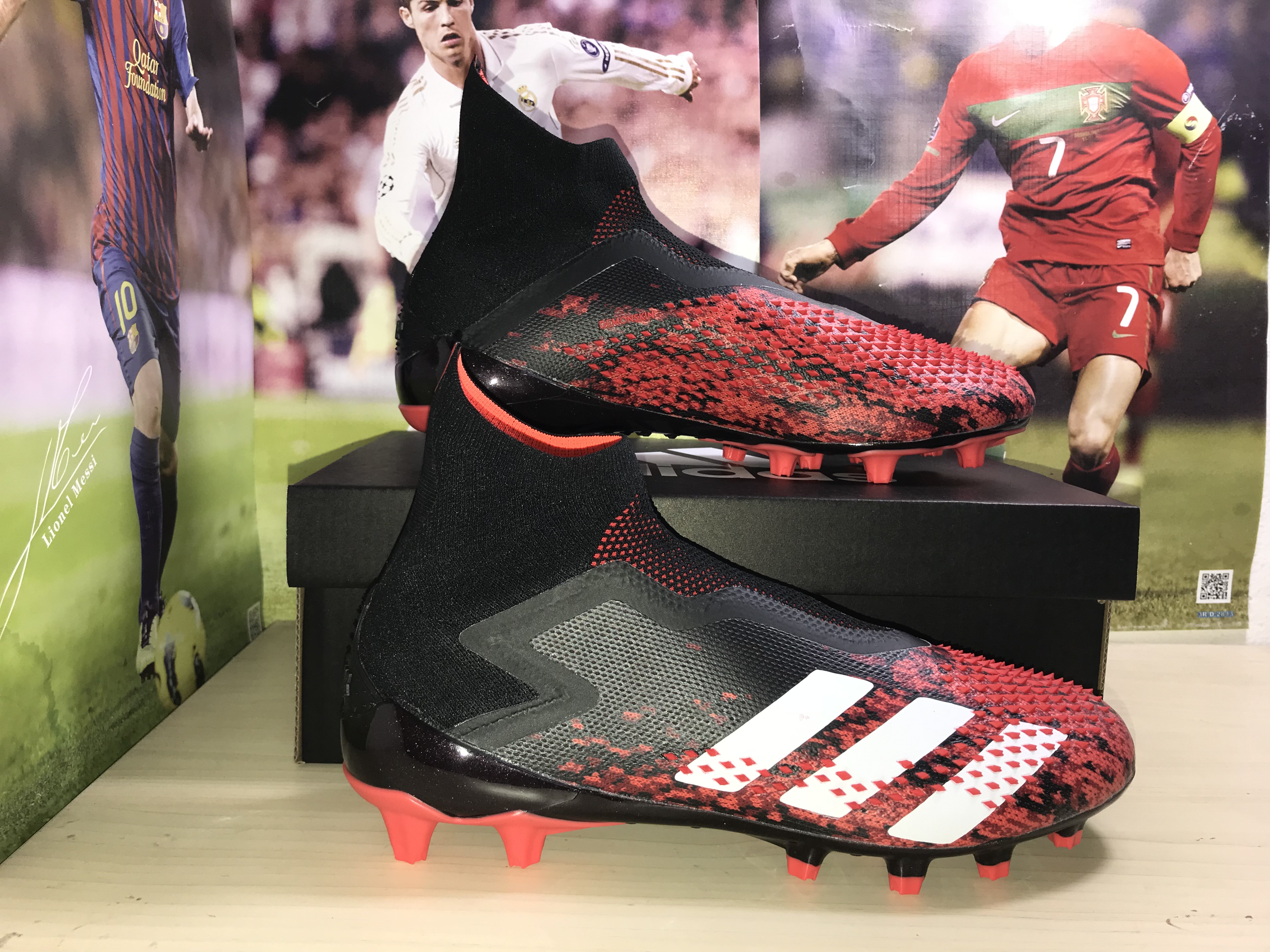 Adidas Predator Mutator 20+ AG Core Black Cloud White Active Red | FV3193