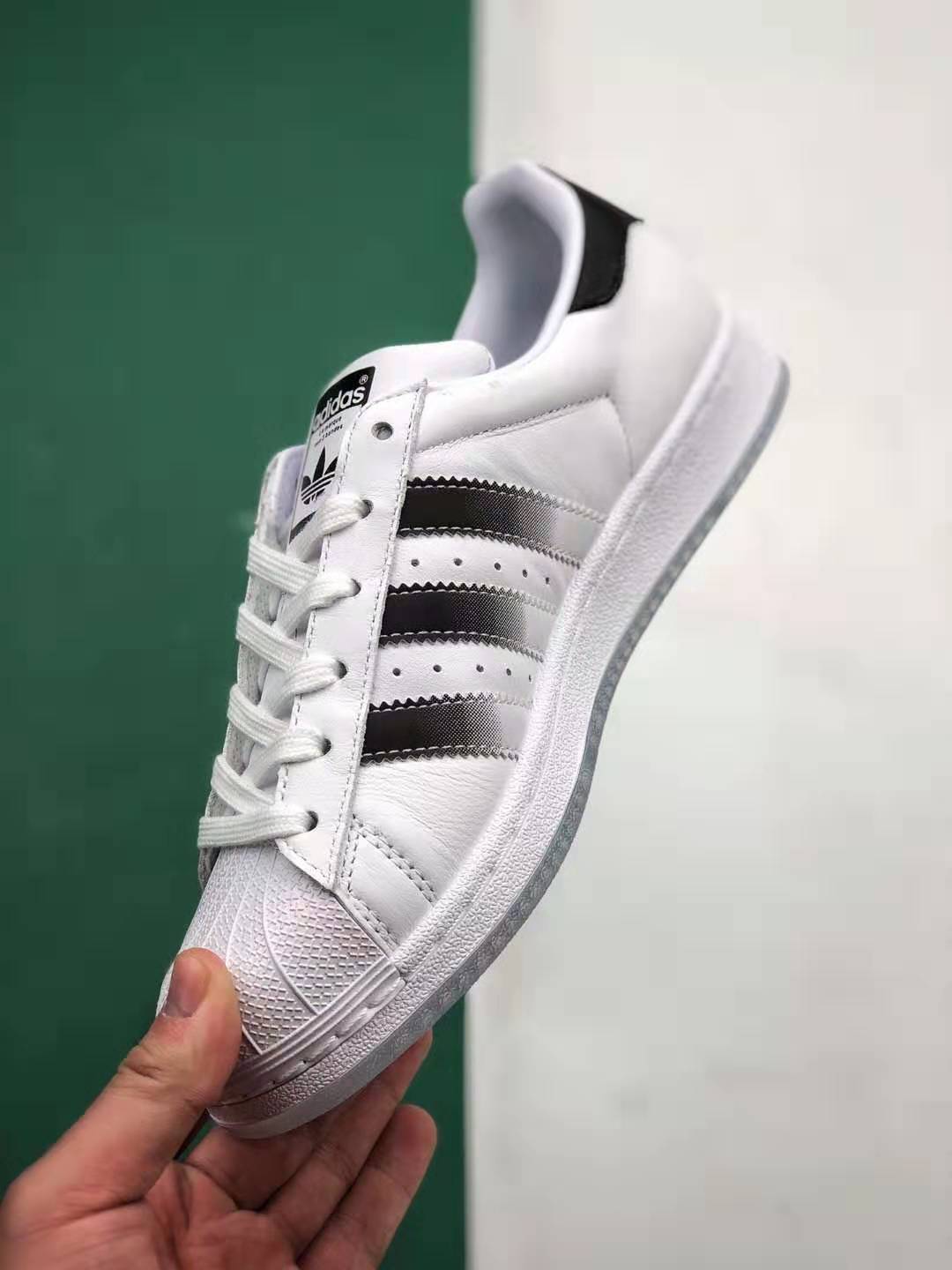 Adidas Originals Superstar Cloud White & Core Black Shoes EG9289 - Black & White