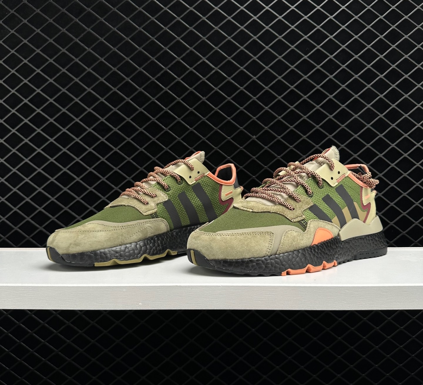 Adidas Originals Nite Jogger DEFAULT COLOR GY0018: Modern style and comfort for urban exploration.