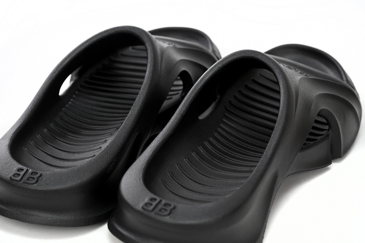 Balenciaga Mold Slide Sandal 'Black' - Shop Now for Sleek Style Balenciaga Mold Slide Sandal 'Black' - Shop Now for Sleek Style