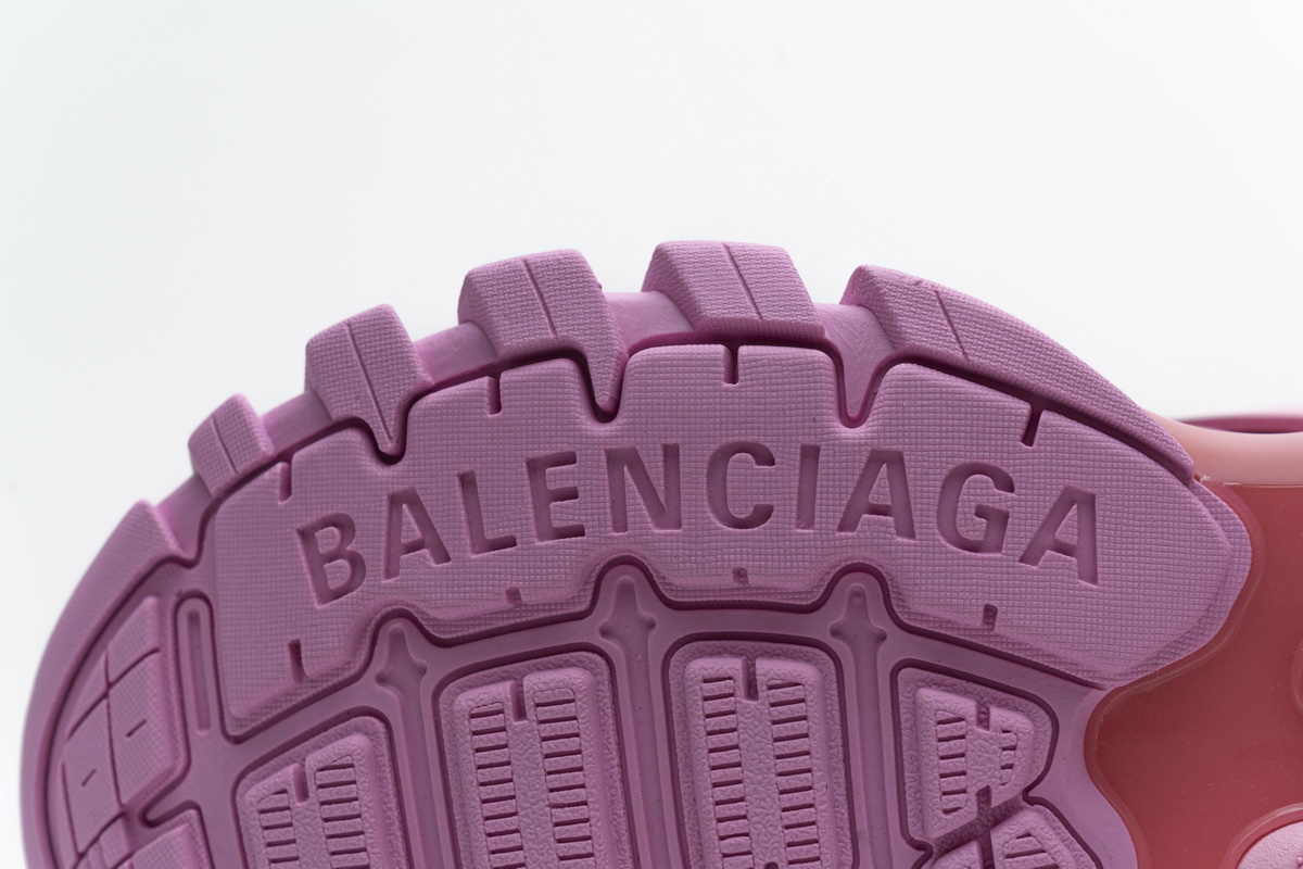 Balenciaga Tess S. Pulm Red 542436 W1GB7 2013: Unique Designer Handbag Balenciaga Tess S. Pulm Red 542436 W1GB7 2013: Unique Designer Handbag