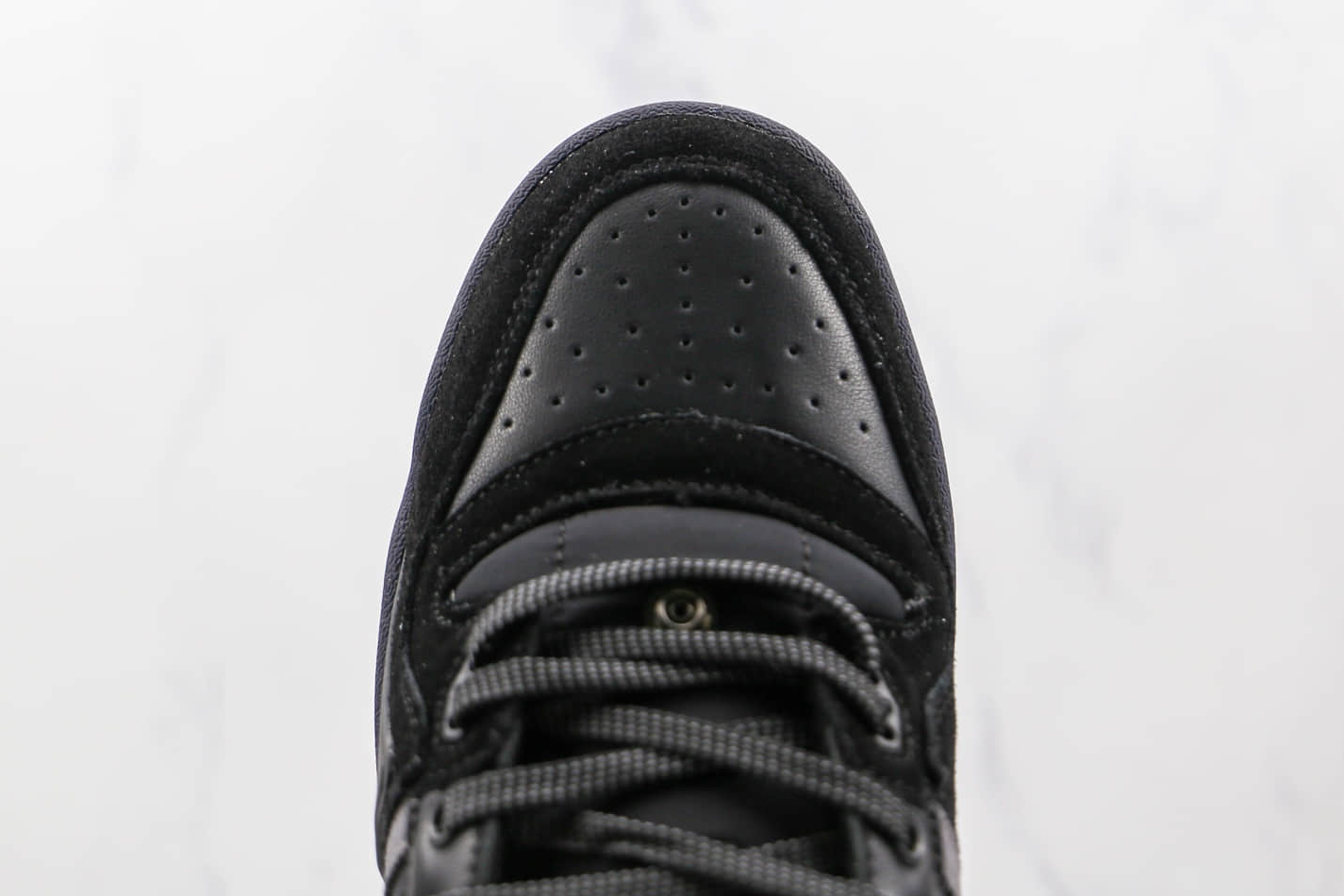 Adidas Bad Bunny x Forum Buckle Low 'Back To School' GW5021 - Limited Edition Collaboration Sneakers Adidas Bad Bunny x Forum Buckle Low 'Back To School' GW5021 - Limited Edition Collaboration Sneakers