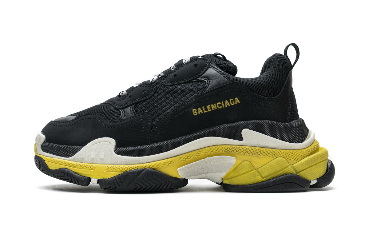 Balenciaga Triple S Black Yellow 483513 W06E1 1078 - Stylish and Trendy Footwear Balenciaga Triple S Black Yellow 483513 W06E1 1078 - Stylish and Trendy Footwear