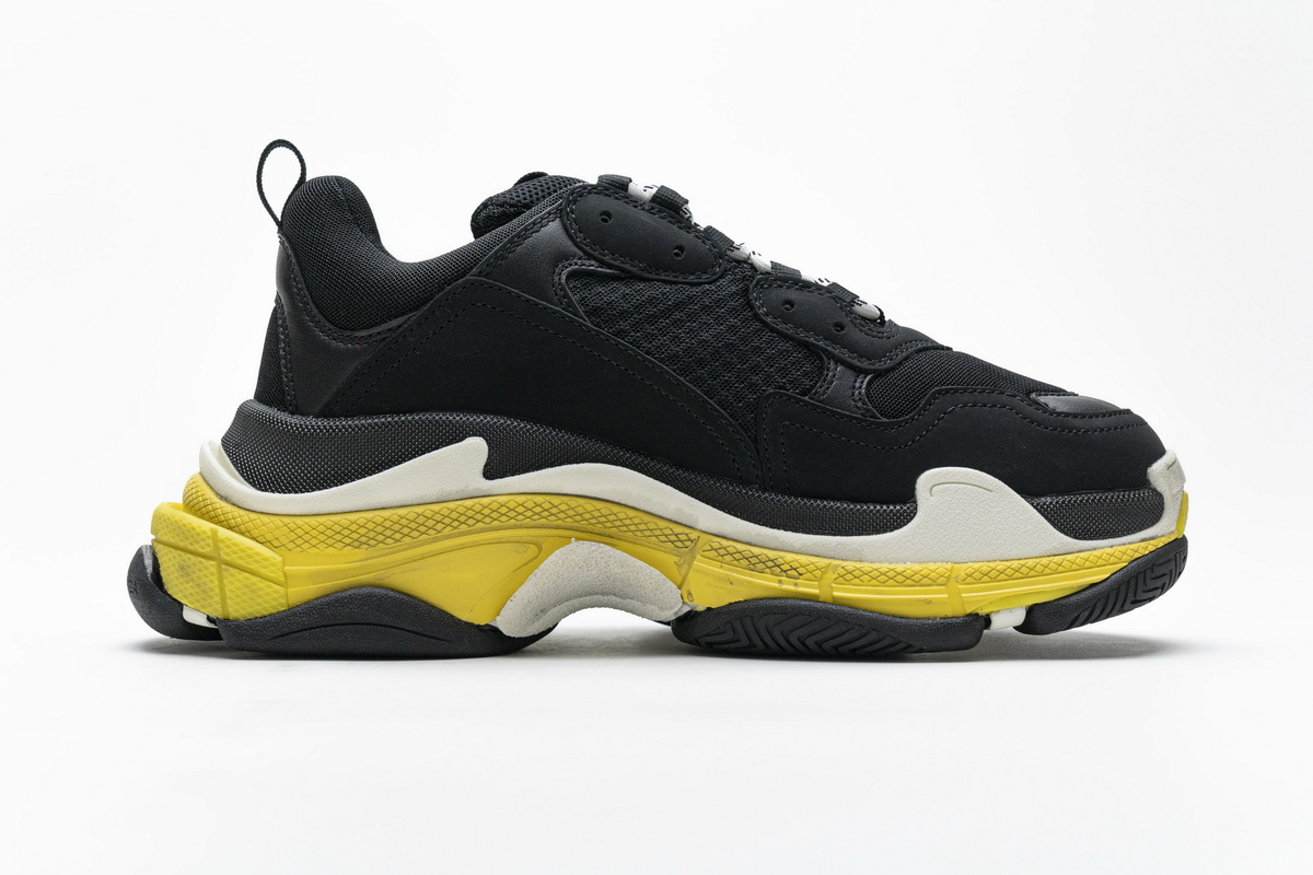 Balenciaga Triple S Black Yellow 483513 W06E1 1078 - Stylish and Trendy Footwear Balenciaga Triple S Black Yellow 483513 W06E1 1078 - Stylish and Trendy Footwear