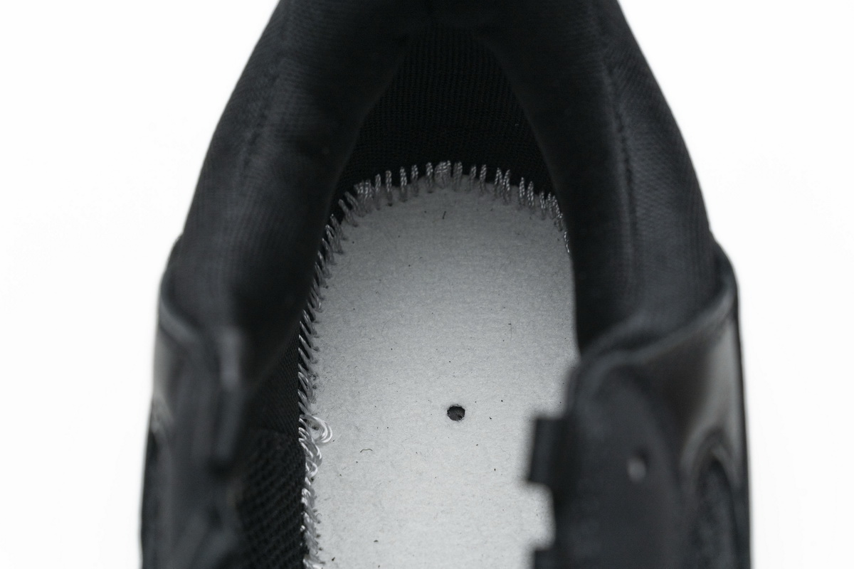 Balenciaga Triple S Black Yellow 483513 W06E1 1078 - Stylish and Trendy Footwear Balenciaga Triple S Black Yellow 483513 W06E1 1078 - Stylish and Trendy Footwear