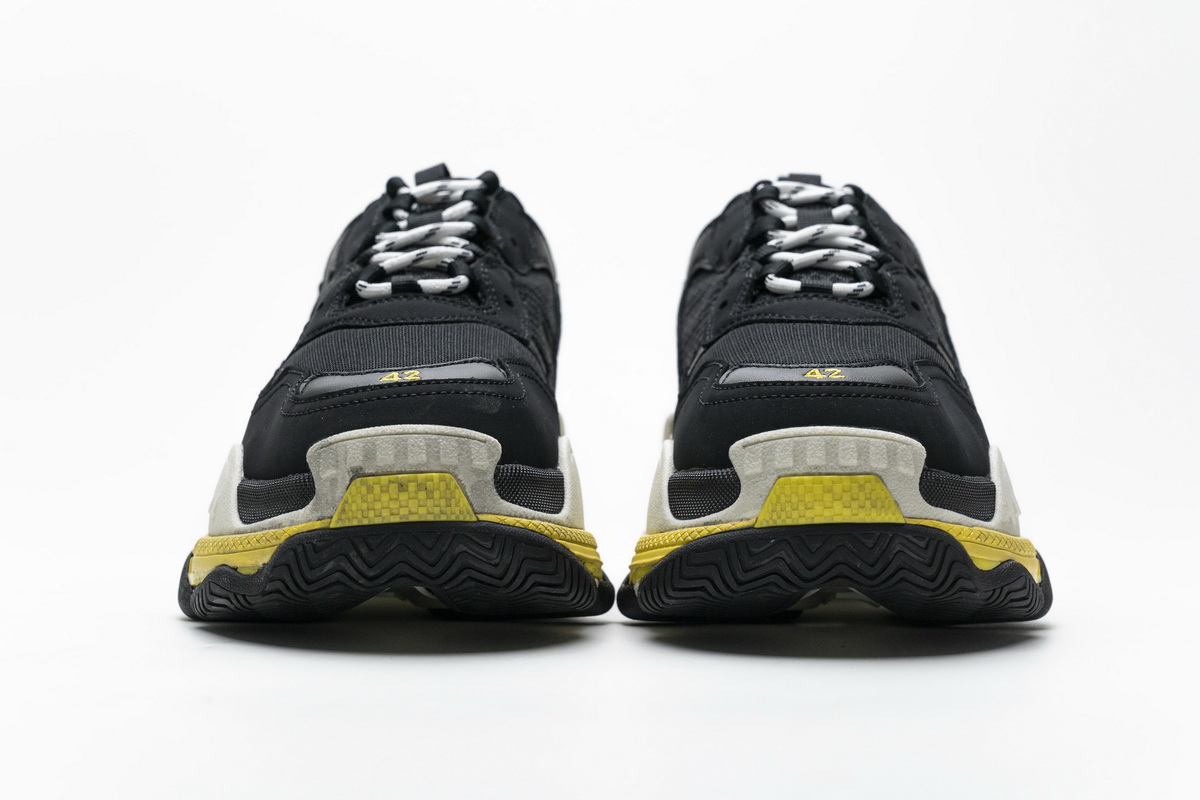 Balenciaga Triple S Black Yellow 483513 W06E1 1078 - Stylish and Trendy Footwear Balenciaga Triple S Black Yellow 483513 W06E1 1078 - Stylish and Trendy Footwear