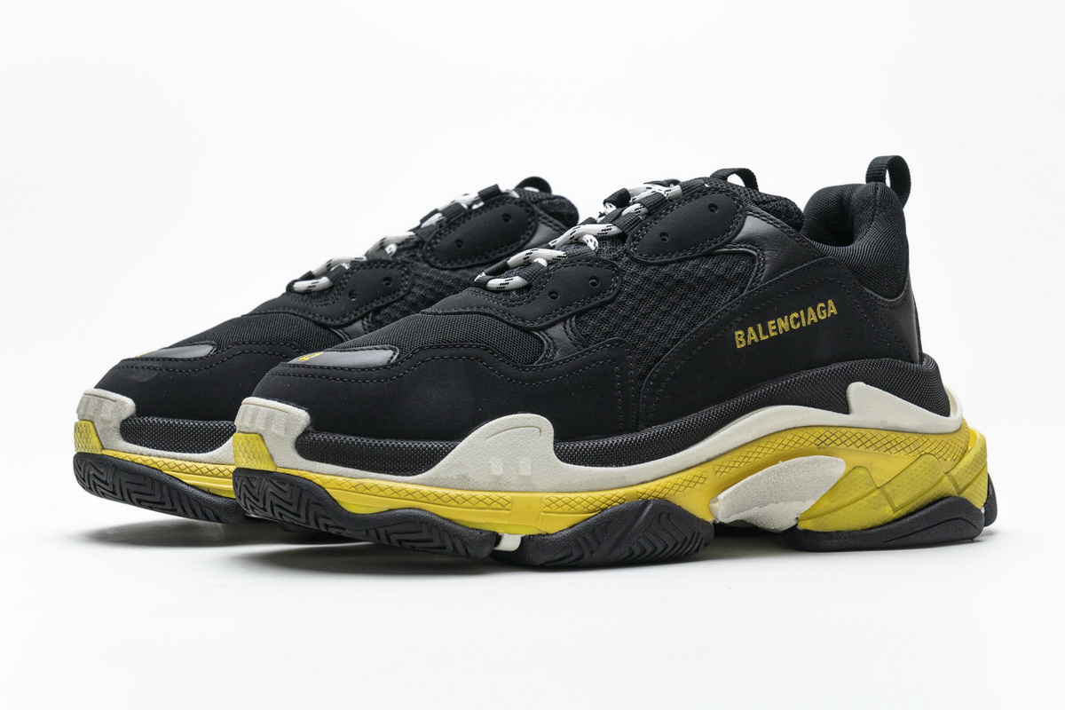 Balenciaga Triple S Black Yellow 483513 W06E1 1078 - Stylish and Trendy Footwear Balenciaga Triple S Black Yellow 483513 W06E1 1078 - Stylish and Trendy Footwear