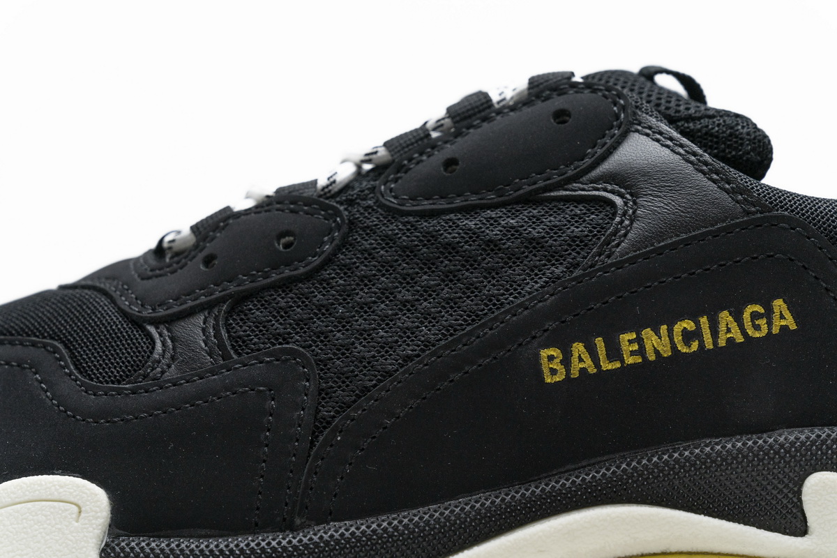 Balenciaga Triple S Black Yellow 483513 W06E1 1078 - Stylish and Trendy Footwear Balenciaga Triple S Black Yellow 483513 W06E1 1078 - Stylish and Trendy Footwear