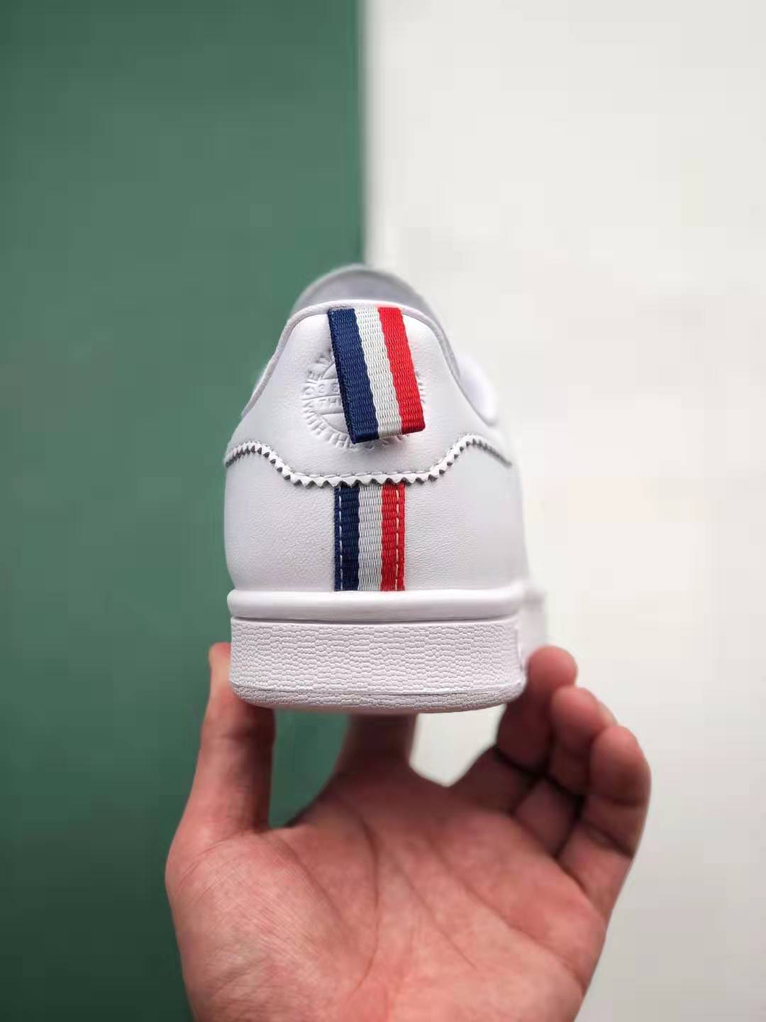 Adidas Stan Smith Tri-Color Tab BD7433 - Stylish & Comfortable Sneakers