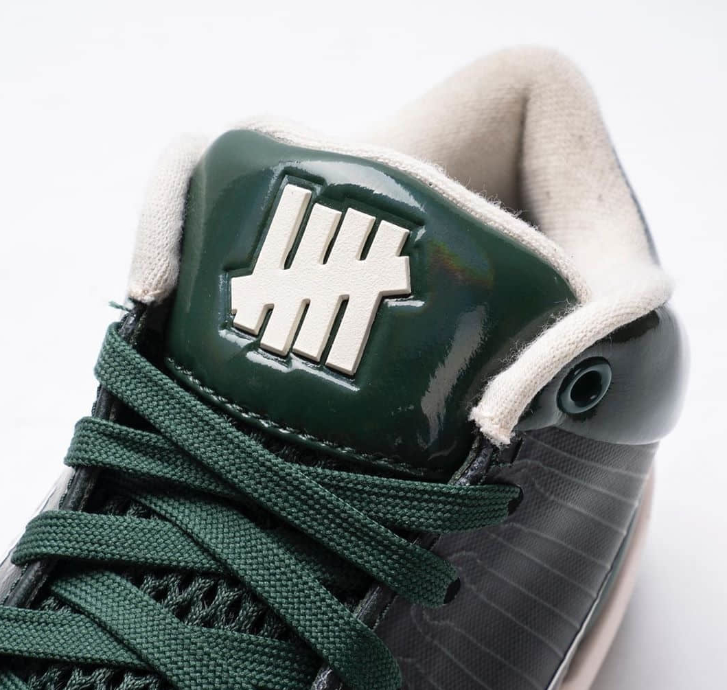Nike Kobe 4 Protro Undefeated Milwaukee Bucks CQ3869-301 - Limited Edition Sneakers for Basketball Fans Nike Kobe 4 Protro Undefeated Milwaukee Bucks CQ3869-301 - Limited Edition Sneakers for Basketball Fans