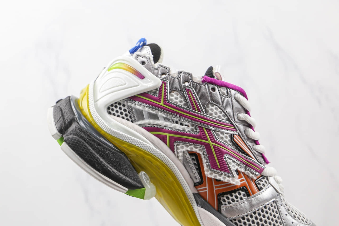 Balenciaga Runner Sneaker 'Grey' 677403W3RB68123 - Stylish and Versatile Footwear Balenciaga Runner Sneaker 'Grey' 677403W3RB68123 - Stylish and Versatile Footwear