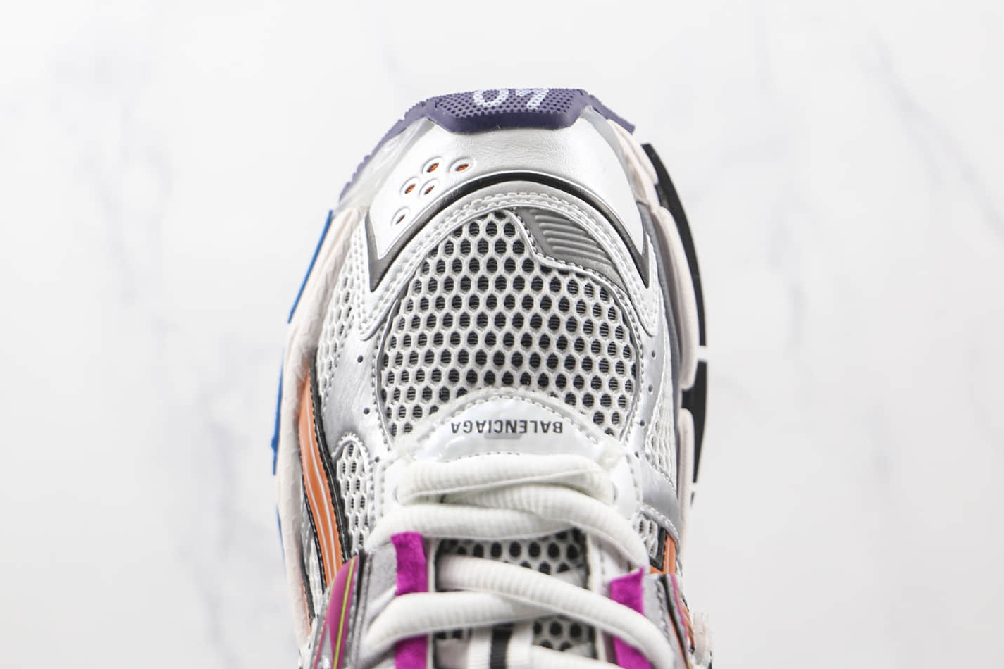 Balenciaga Runner Sneaker 'Grey' 677403W3RB68123 - Stylish and Versatile Footwear Balenciaga Runner Sneaker 'Grey' 677403W3RB68123 - Stylish and Versatile Footwear