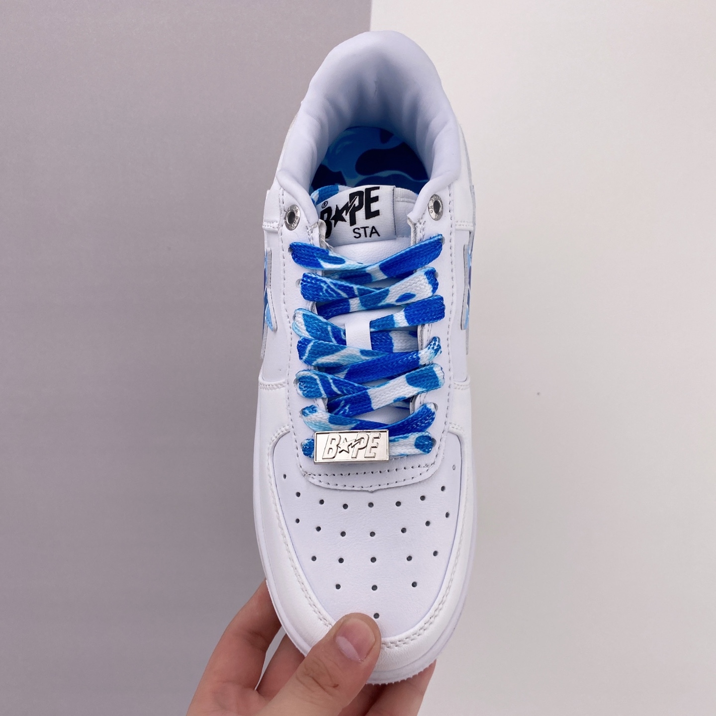 A Bathing Ape Bape Sta Low White ABC Camo Blue 1I70291009 BEI - Stylish and Versatile Sneakers A Bathing Ape Bape Sta Low White ABC Camo Blue 1I70291009 BEI - Stylish and Versatile Sneakers