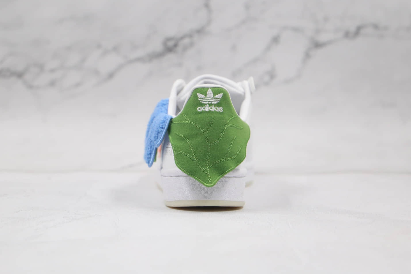Adidas Melting Sadness x Superstar 'Bee with You Pack - Cloud White' GZ2662 - Limited Edition Collaboration Adidas Melting Sadness x Superstar 'Bee with You Pack - Cloud White' GZ2662 - Limited Edition Collaboration