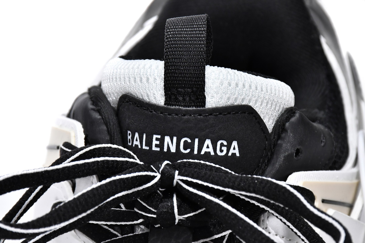 Balenciaga Track Sneaker White Black 542023 W1GC4 9010 - Stylish and Sleek Footwear Balenciaga Track Sneaker White Black 542023 W1GC4 9010 - Stylish and Sleek Footwear