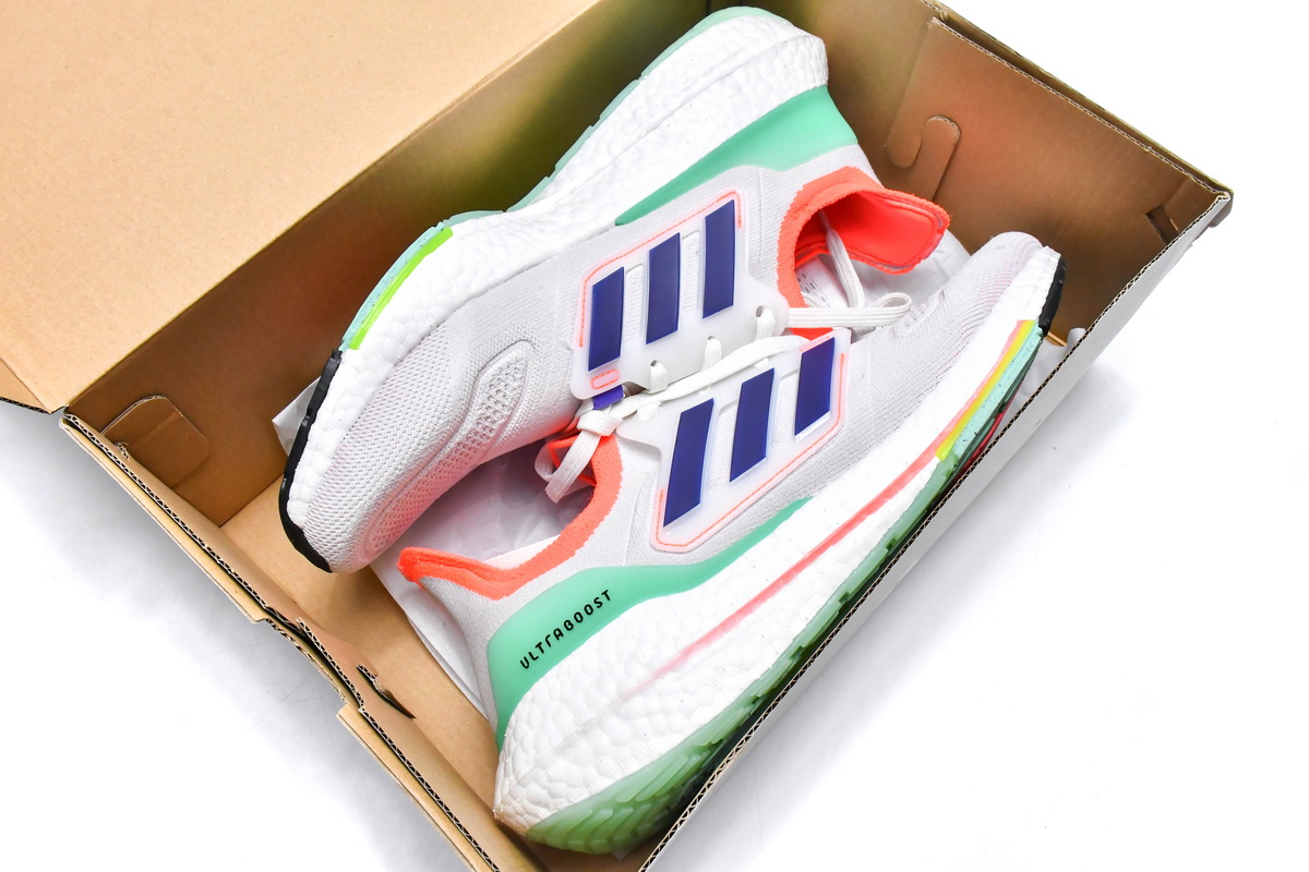 Adidas Ultra Boost 2022 Dazzling Color FY8688 - Unleash Dynamic Style!