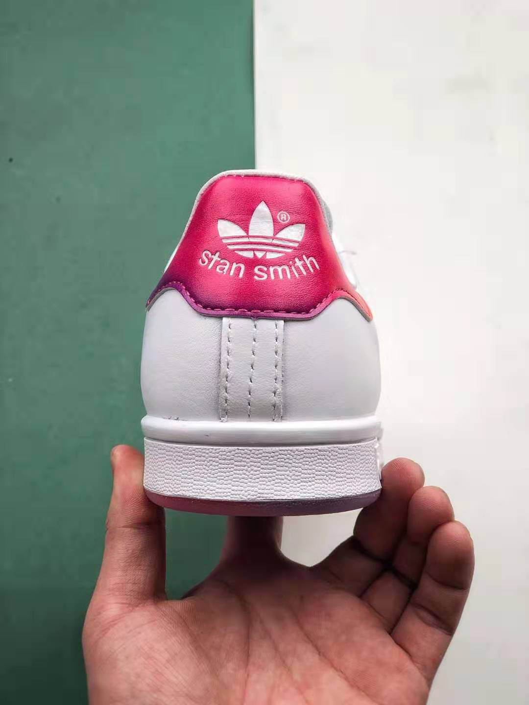 Adidas Originals Superstar 2019 Gradient Crystal Multi-Color EG8133 | Stylish and Vibrant Sneakers
