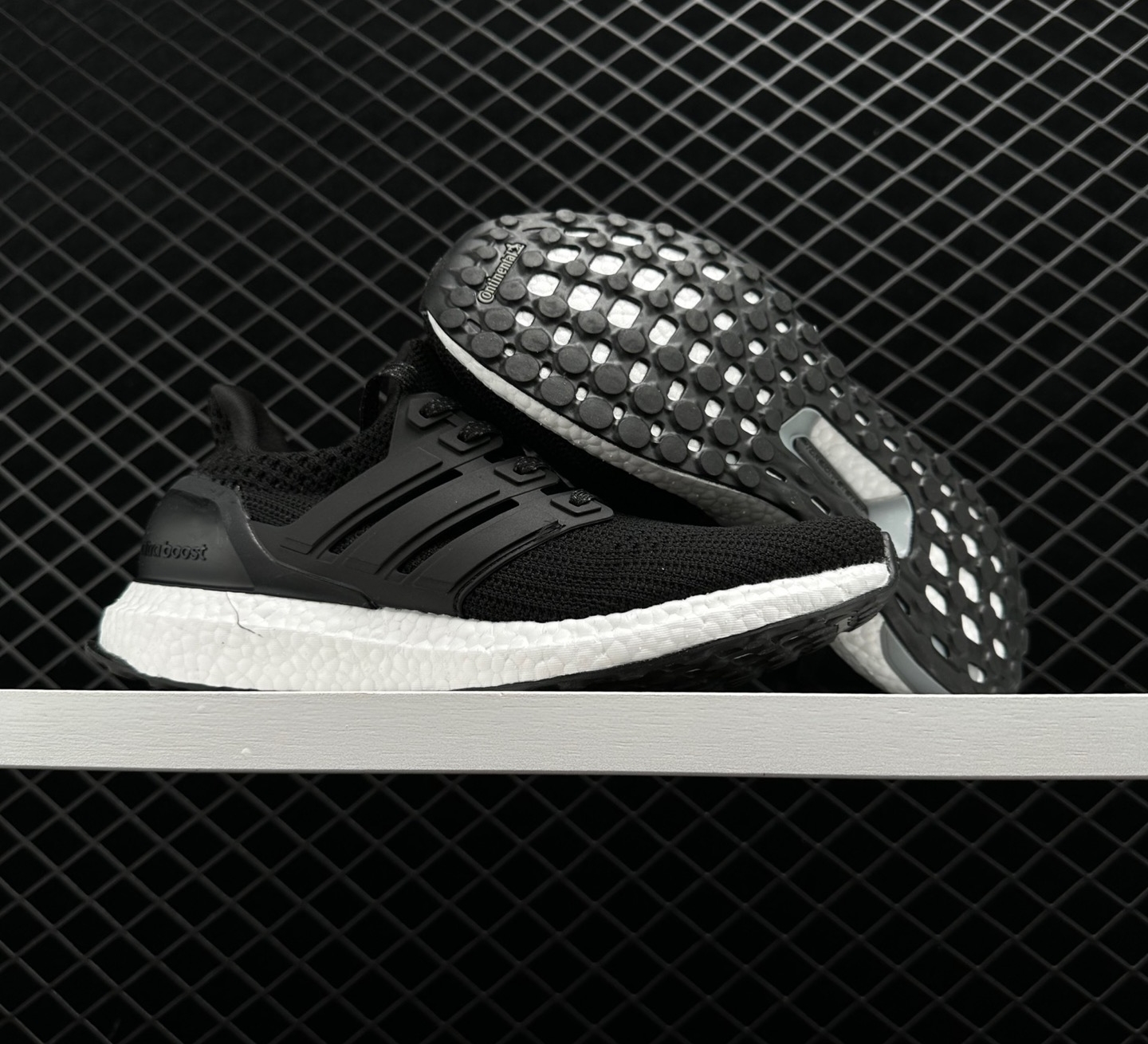 Adidas UltraBoost 4.0 DNA Black White FY9123 - Stylish & Comfortable Sneakers