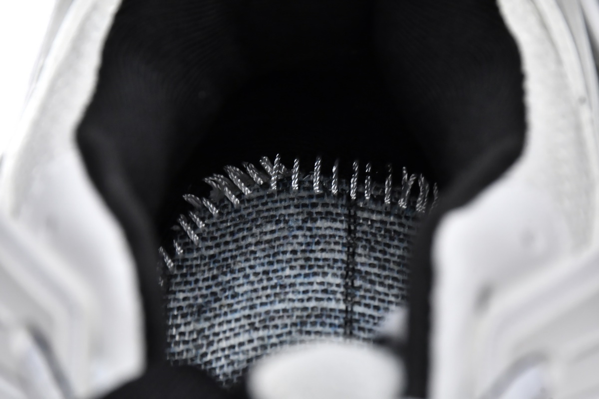 Balenciaga Track Low Cut White 542023 W3AC1 9010 | Trendy Designer Shoes Balenciaga Track Low Cut White 542023 W3AC1 9010 | Trendy Designer Shoes