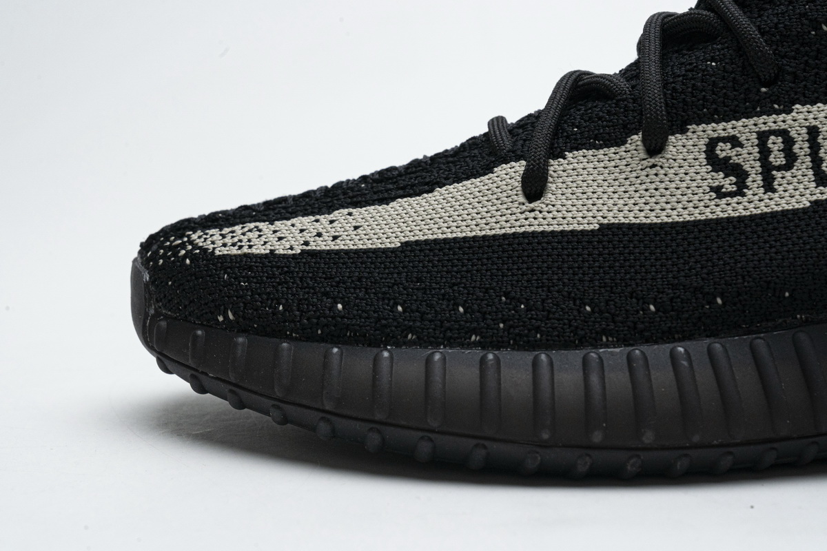Adidas Yeezy Boost 350 V2 'Oreo' BY1604 - Sleek and Stylish Footwear Adidas Yeezy Boost 350 V2 'Oreo' BY1604 - Sleek and Stylish Footwear