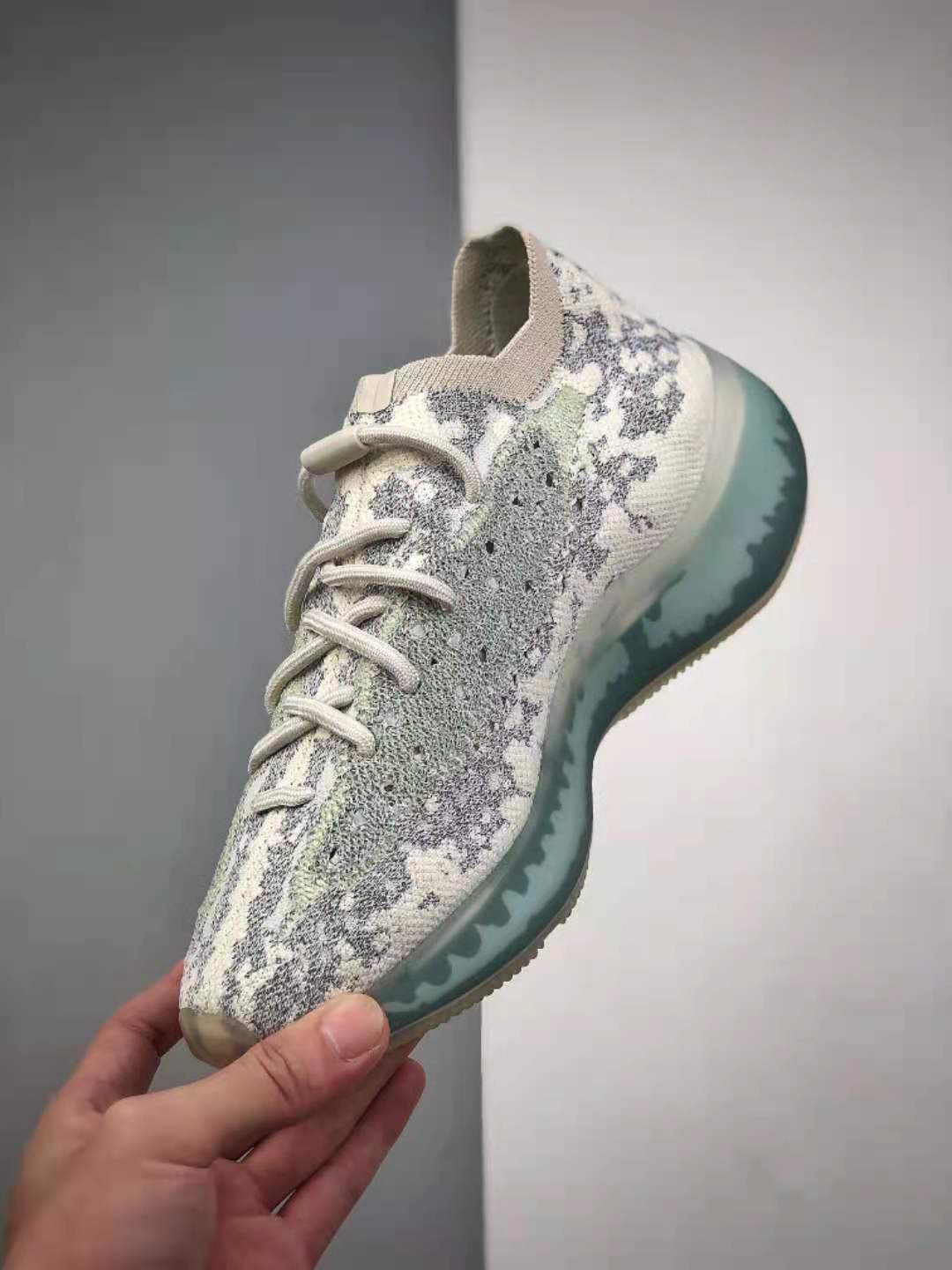 Adidas Yeezy Boost 380 Alien Blue GW0304 - Premium Sneakers for Sneakerheads Adidas Yeezy Boost 380 Alien Blue GW0304 - Premium Sneakers for Sneakerheads