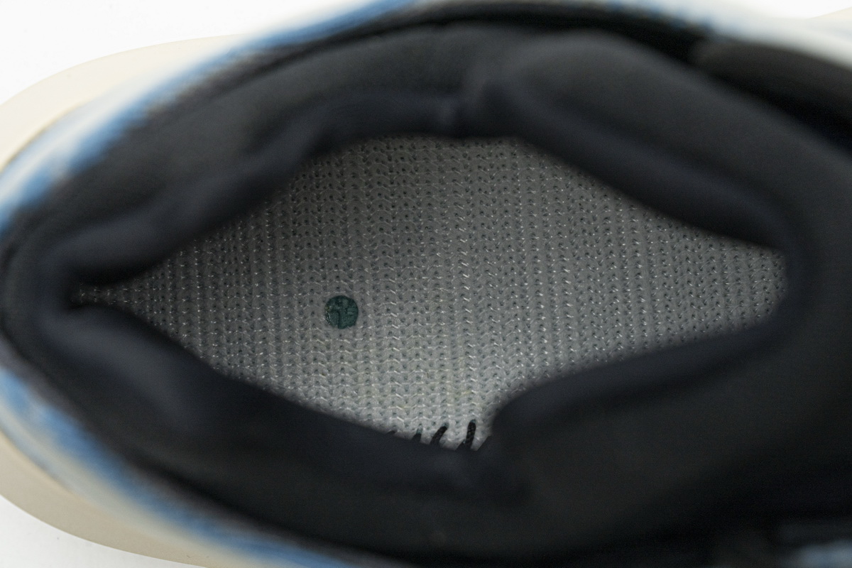 Adidas Yeezy 700 V3 'Kyanite' GY0260 | Stylish and Trendy Footwear Adidas Yeezy 700 V3 'Kyanite' GY0260 | Stylish and Trendy Footwear