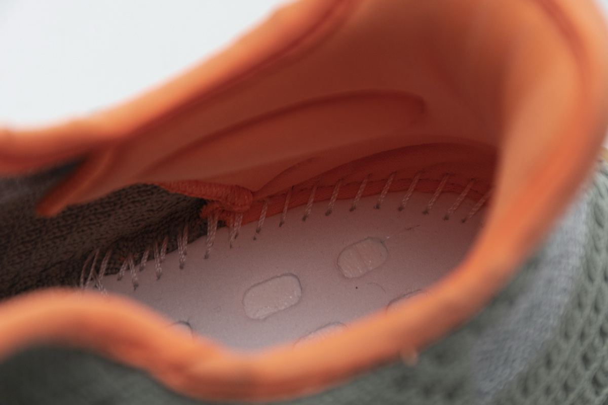 Adidas Yeezy Boost 350 V2 'Desert Sage' FX9035 - Limited Edition Sneakers Adidas Yeezy Boost 350 V2 'Desert Sage' FX9035 - Limited Edition Sneakers