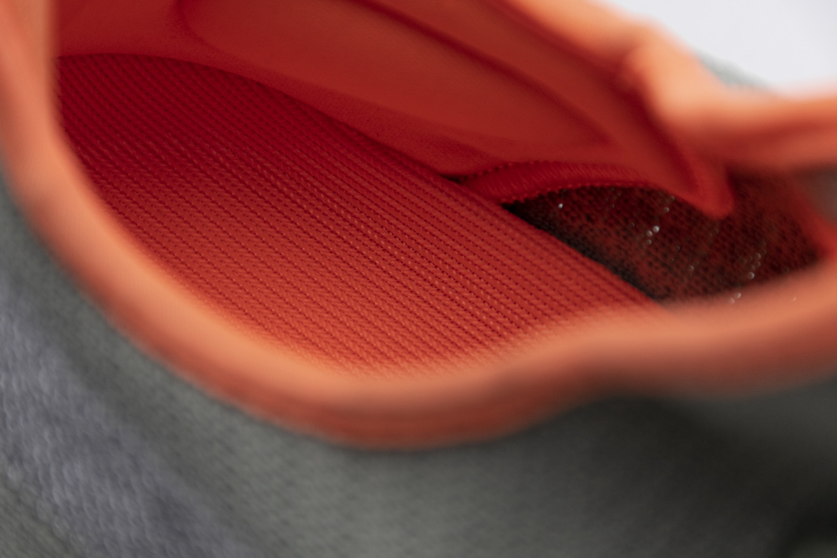 Adidas Yeezy Boost 350 V2 'Desert Sage' FX9035 - Limited Edition Sneakers Adidas Yeezy Boost 350 V2 'Desert Sage' FX9035 - Limited Edition Sneakers