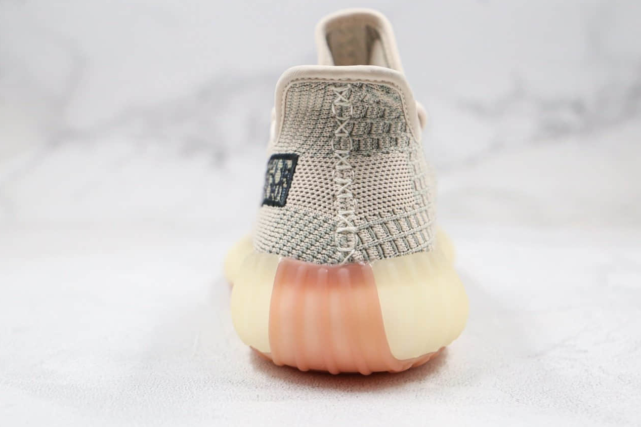 Adidas Yeezy Boost 350 V2 Dior Swan White FC6606 - Limited Edition Sneakers Adidas Yeezy Boost 350 V2 Dior Swan White FC6606 - Limited Edition Sneakers