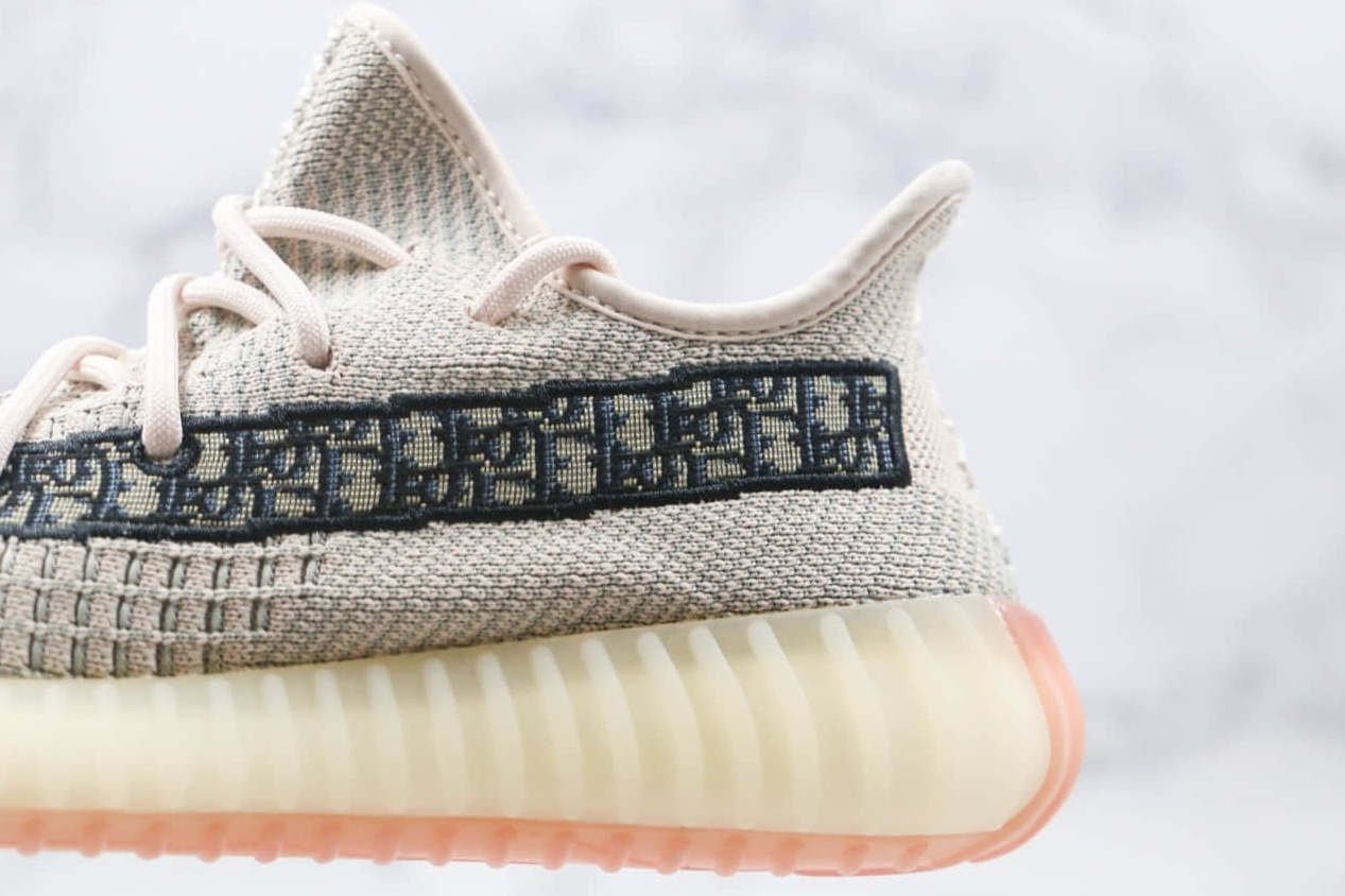 Adidas Yeezy Boost 350 V2 Dior Swan White FC6606 - Limited Edition Sneakers Adidas Yeezy Boost 350 V2 Dior Swan White FC6606 - Limited Edition Sneakers