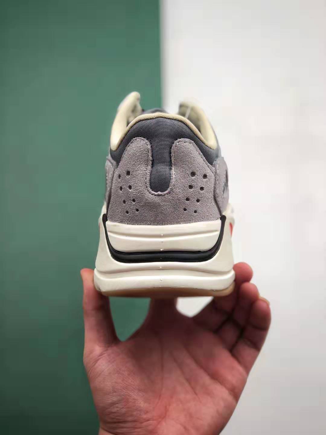 Adidas Yeezy Boost 700 'Magnet' FV9922 - Stylish and Comfortable Footwear Adidas Yeezy Boost 700 'Magnet' FV9922 - Stylish and Comfortable Footwear