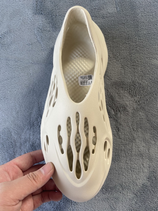 Adidas Yeezy Foam Runner 'Sand' FY4567 - Stylish and Sustainable Footwear Adidas Yeezy Foam Runner 'Sand' FY4567 - Stylish and Sustainable Footwear