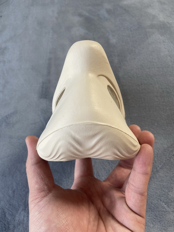 Adidas Yeezy Foam Runner 'Sand' FY4567 - Stylish and Sustainable Footwear Adidas Yeezy Foam Runner 'Sand' FY4567 - Stylish and Sustainable Footwear