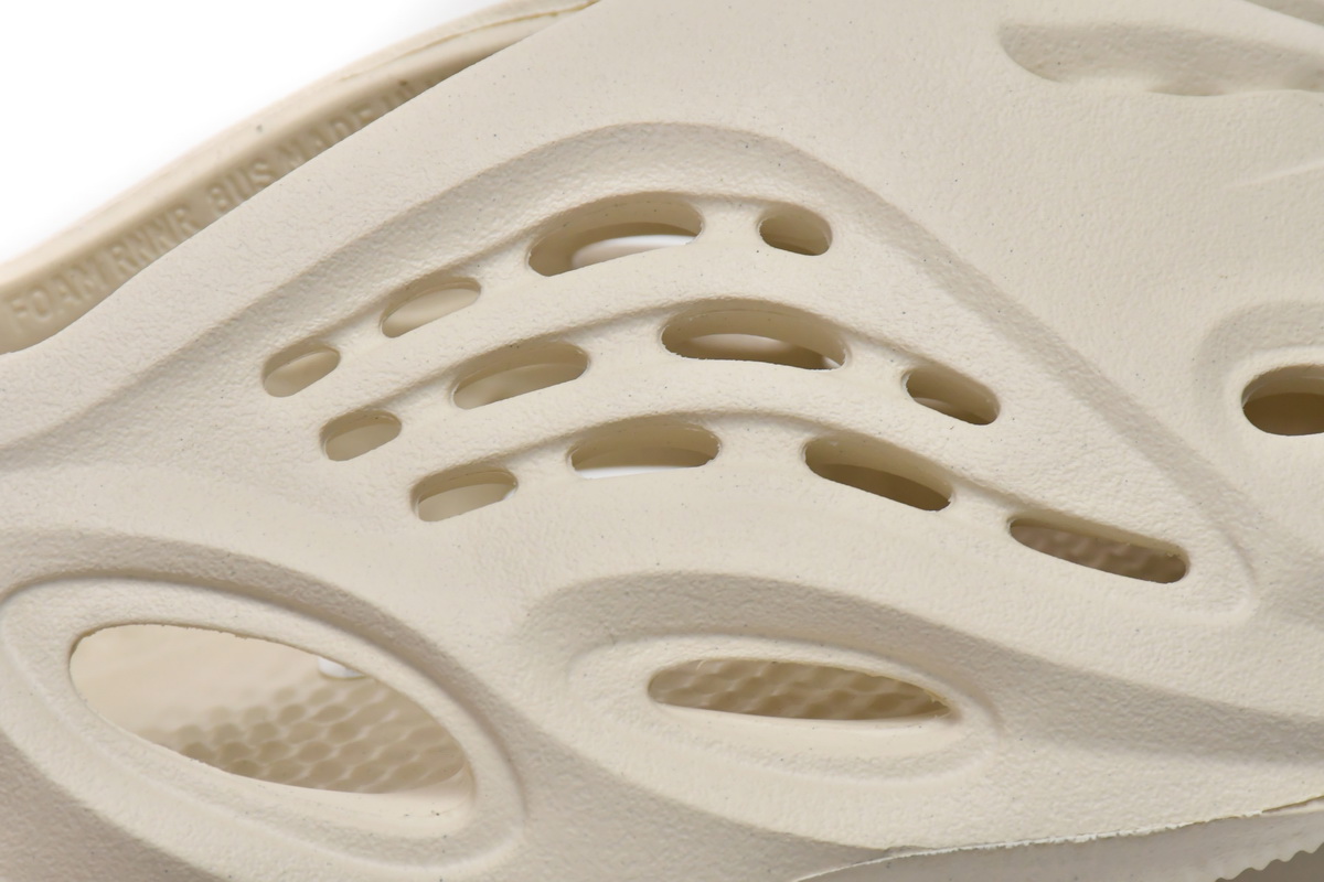 Adidas Yeezy Foam Runner 'Sand' FY4567 - Stylish and Sustainable Footwear Adidas Yeezy Foam Runner 'Sand' FY4567 - Stylish and Sustainable Footwear