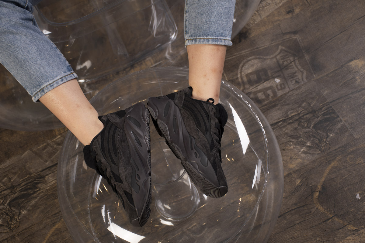 Adidas Yeezy Boost 700 V2 'Vanta' FU6684 - Stylish and Sleek Sneakers Adidas Yeezy Boost 700 V2 'Vanta' FU6684 - Stylish and Sleek Sneakers