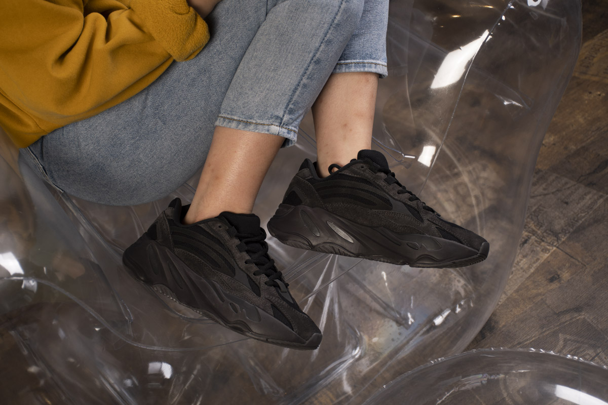 Adidas Yeezy Boost 700 V2 'Vanta' FU6684 - Stylish and Sleek Sneakers Adidas Yeezy Boost 700 V2 'Vanta' FU6684 - Stylish and Sleek Sneakers