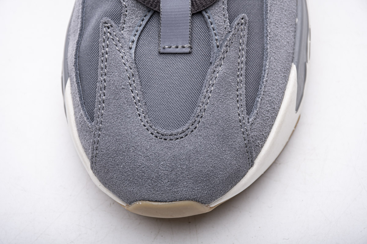 Adidas Yeezy Boost 700 'Magnet' FV9922 - Ultimate Style & Comfort Adidas Yeezy Boost 700 'Magnet' FV9922 - Ultimate Style & Comfort