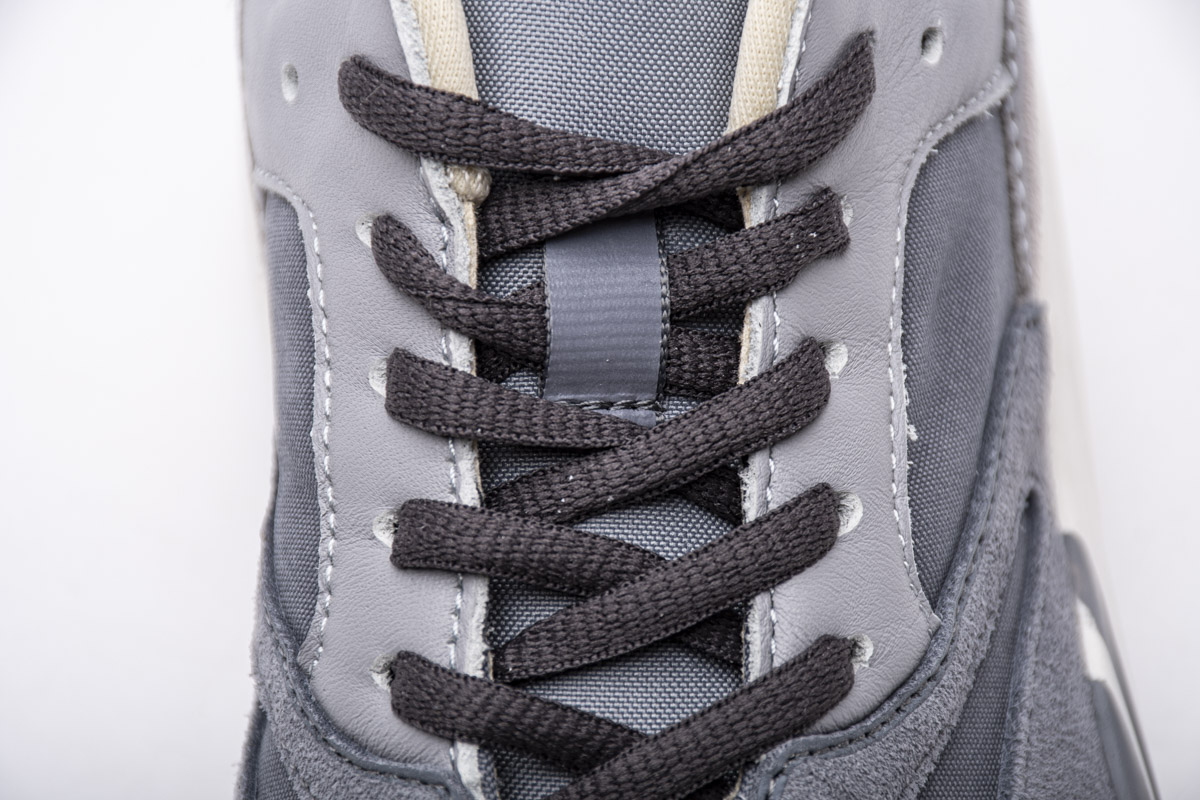 Adidas Yeezy Boost 700 'Magnet' FV9922 - Ultimate Style & Comfort Adidas Yeezy Boost 700 'Magnet' FV9922 - Ultimate Style & Comfort