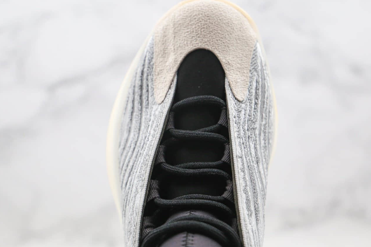 Adidas Yeezy Quantum 'Quantum' - Stylish and Innovative Sneakers Adidas Yeezy Quantum 'Quantum' - Stylish and Innovative Sneakers