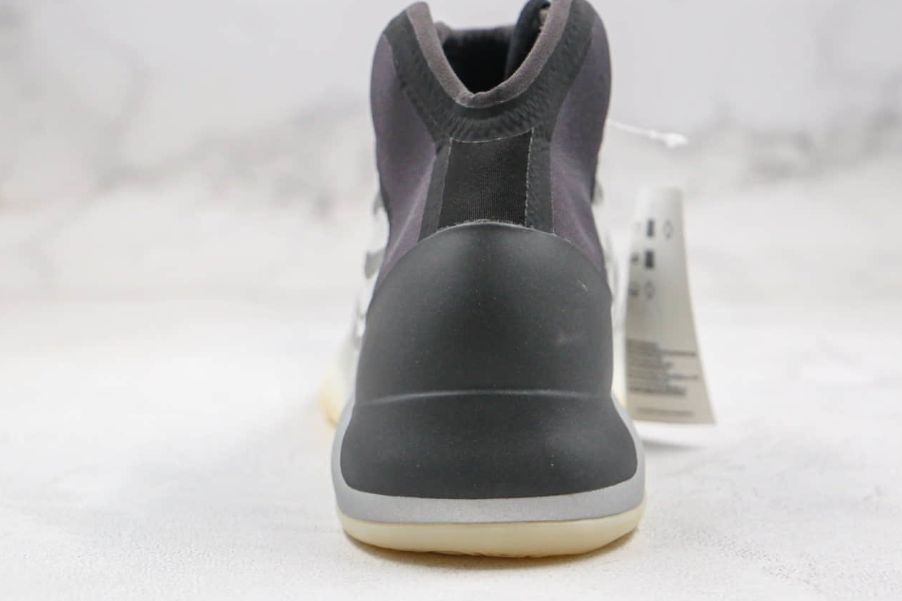 Adidas Yeezy Quantum 'Quantum' - Stylish and Innovative Sneakers Adidas Yeezy Quantum 'Quantum' - Stylish and Innovative Sneakers