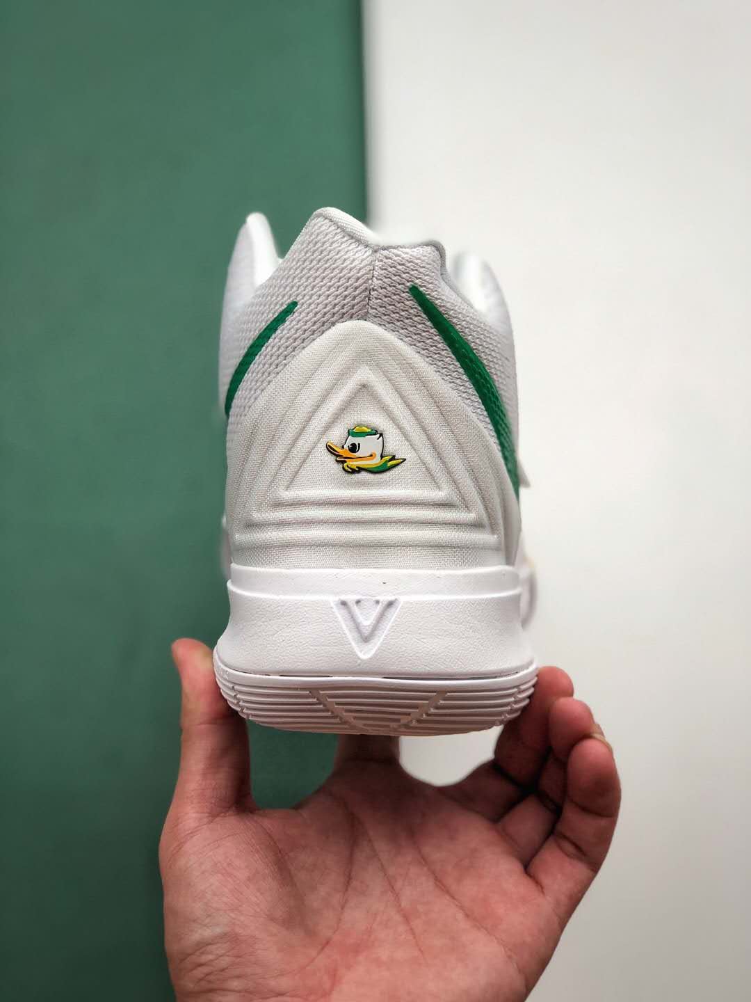 Nike Kyrie V 5 EP Hot Melt Color Matching Basketball Shoes Sale Nike Kyrie V 5 EP Hot Melt Color Matching Basketball Shoes Sale