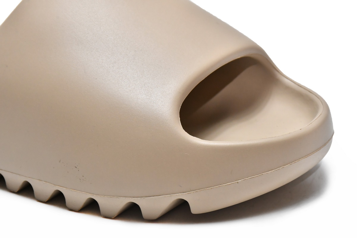 Adidas Yeezy Slides 'Pure' GZ5554 - Sleek and Comfortable Footwear Adidas Yeezy Slides 'Pure' GZ5554 - Sleek and Comfortable Footwear