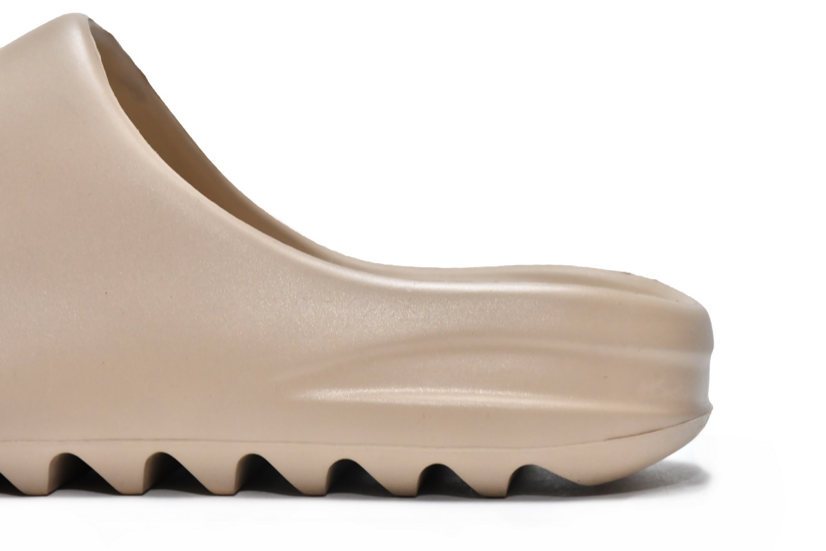 Adidas Yeezy Slides 'Pure' GZ5554 - Sleek and Comfortable Footwear Adidas Yeezy Slides 'Pure' GZ5554 - Sleek and Comfortable Footwear