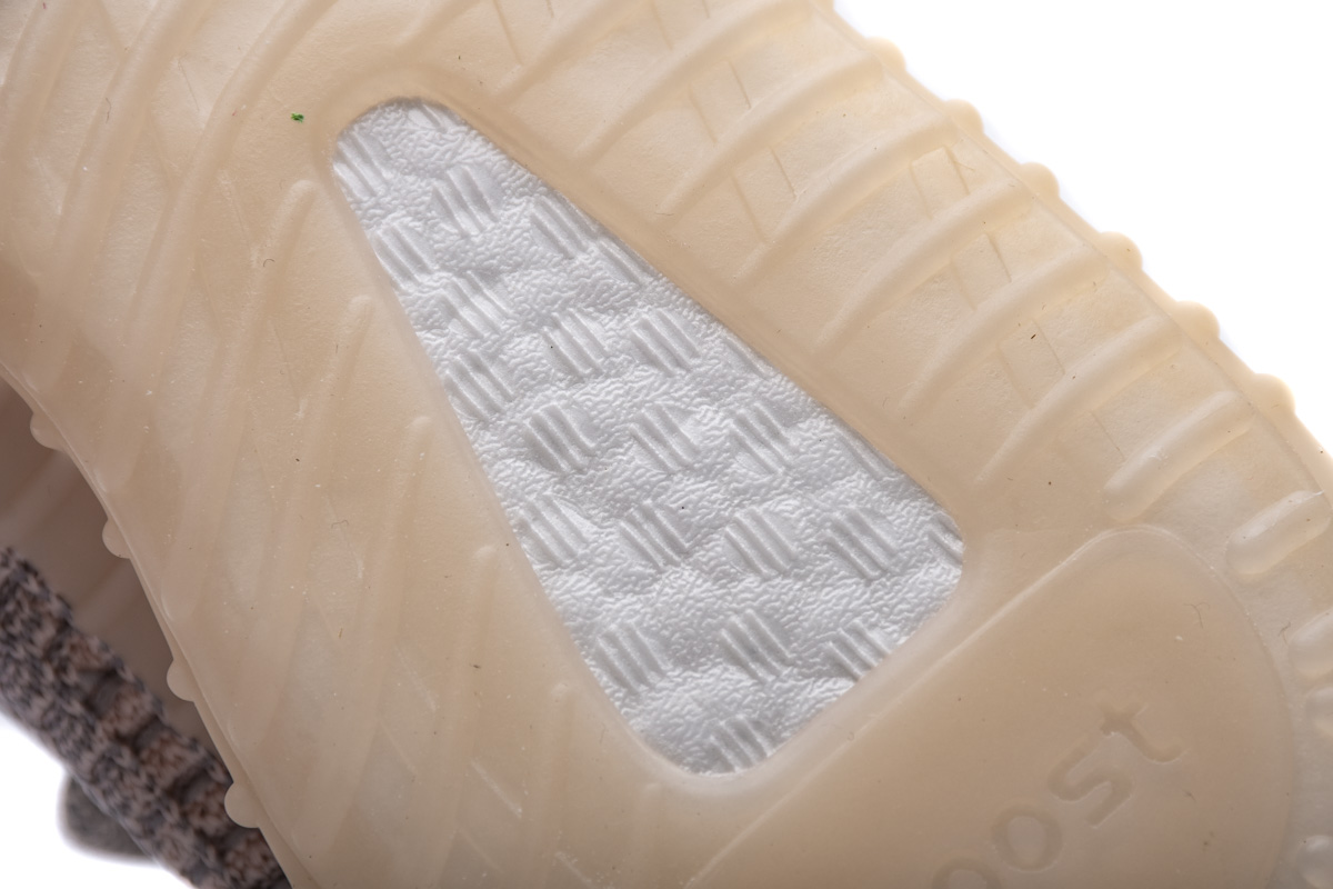 Adidas Yeezy Boost 350 V2 'Synth Non-Reflective' FV5578 - Stylish and Comfortable Sneakers Adidas Yeezy Boost 350 V2 'Synth Non-Reflective' FV5578 - Stylish and Comfortable Sneakers